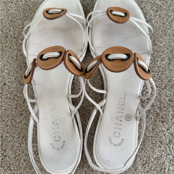 Chanel White and Tan Women's flat Sandals - Picture 1 of 5